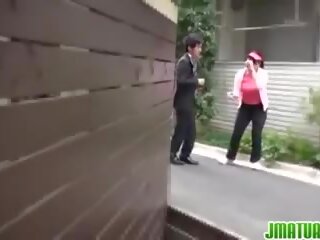 運動 步 媽媽 享受 一 年輕的 manhood