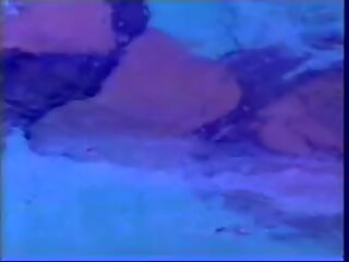 전기 같은 푸른 16 영국: 무료 레트로 x 정격 영화 mov f6