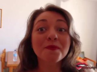 Възбуден на гадно на maintenance adolescent и cums в тя уста и тя голям цици