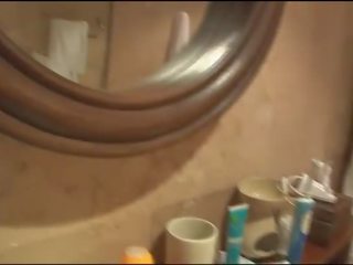發癢 搶奪 同 一 腳